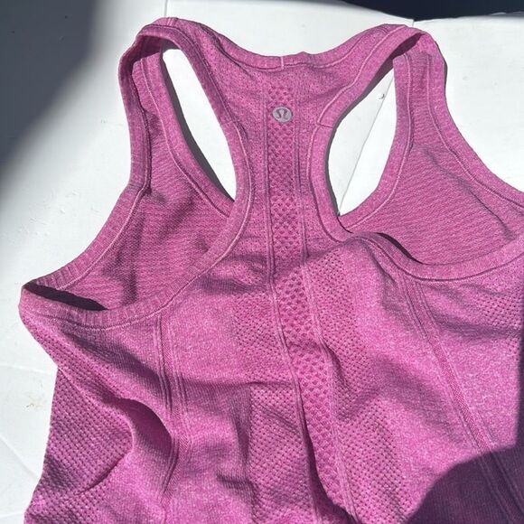 Lululemon Swiftly Tech Racerback in Heathered Regal Plum - Picture 10 of 11